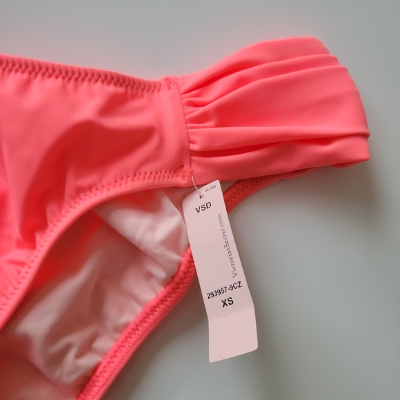 NWT Victoria Secret Bikini Bottom, Size XS - Picture 2 of 2